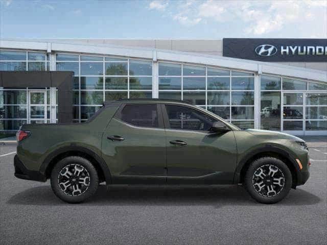 new 2025 Hyundai Santa Cruz car, priced at $40,508
