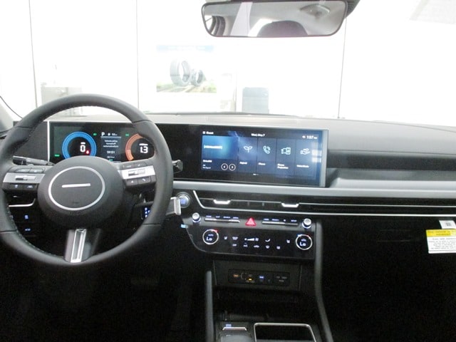 new 2025 Hyundai Sonata Hybrid car, priced at $31,690