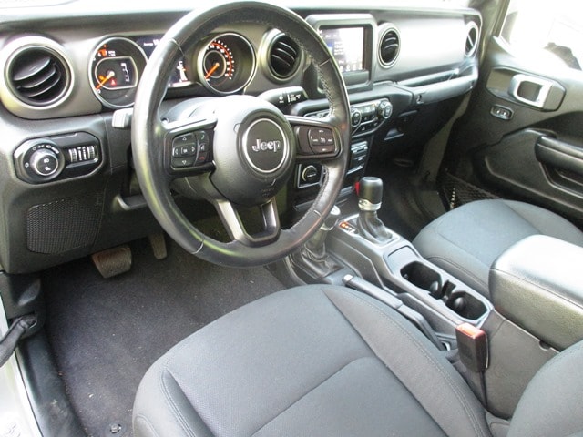 used 2020 Jeep Gladiator car, priced at $31,398