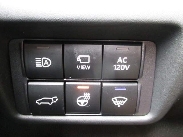 used 2022 Toyota Highlander Hybrid car, priced at $42,998