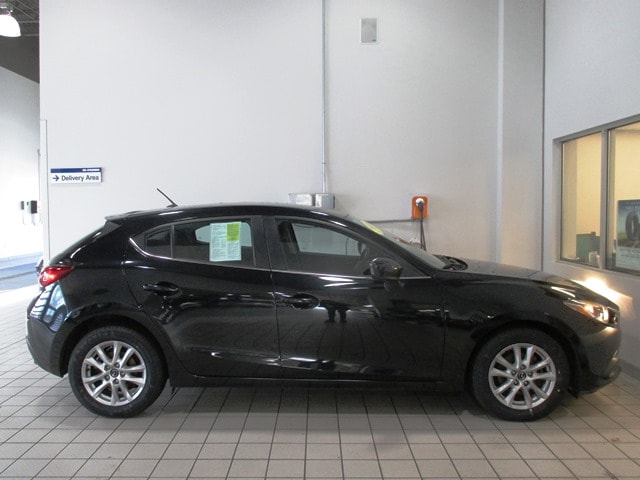 used 2016 Mazda Mazda3 car, priced at $13,498