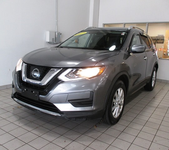 used 2017 Nissan Rogue car, priced at $13,898