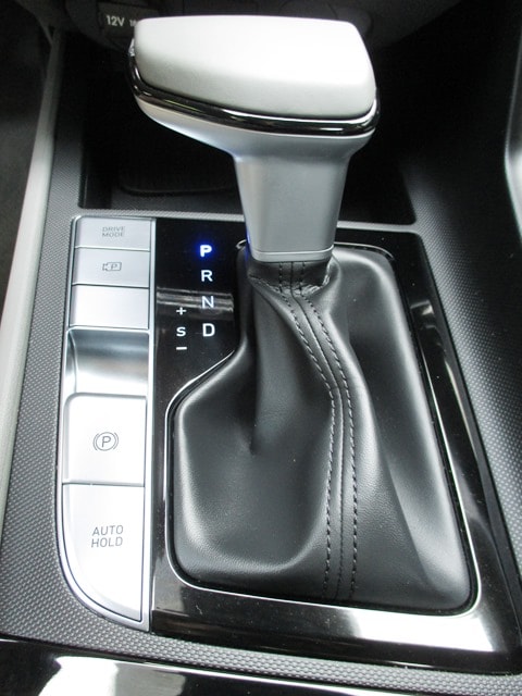 used 2024 Hyundai Elantra car, priced at $23,598