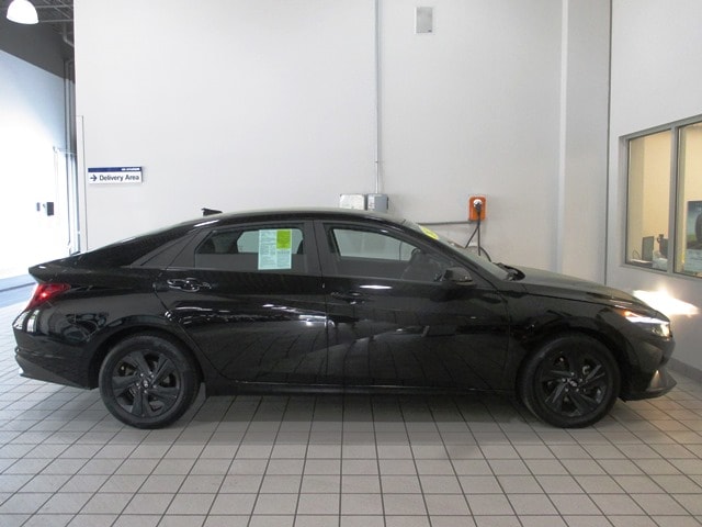 used 2022 Hyundai Elantra car, priced at $19,998