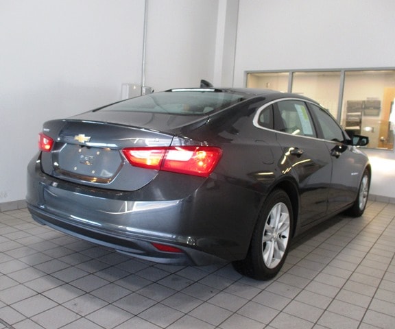 used 2016 Chevrolet Malibu car, priced at $13,998