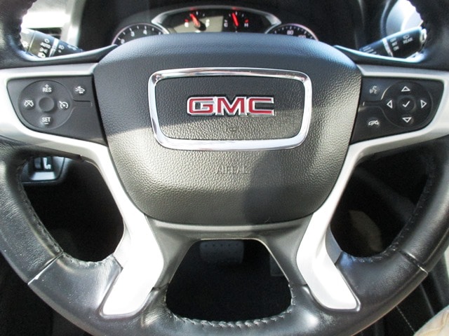 used 2021 GMC Acadia car, priced at $29,698