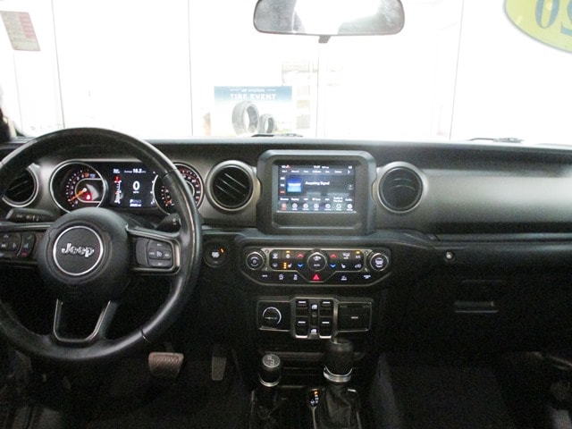 used 2020 Jeep Gladiator car, priced at $31,398