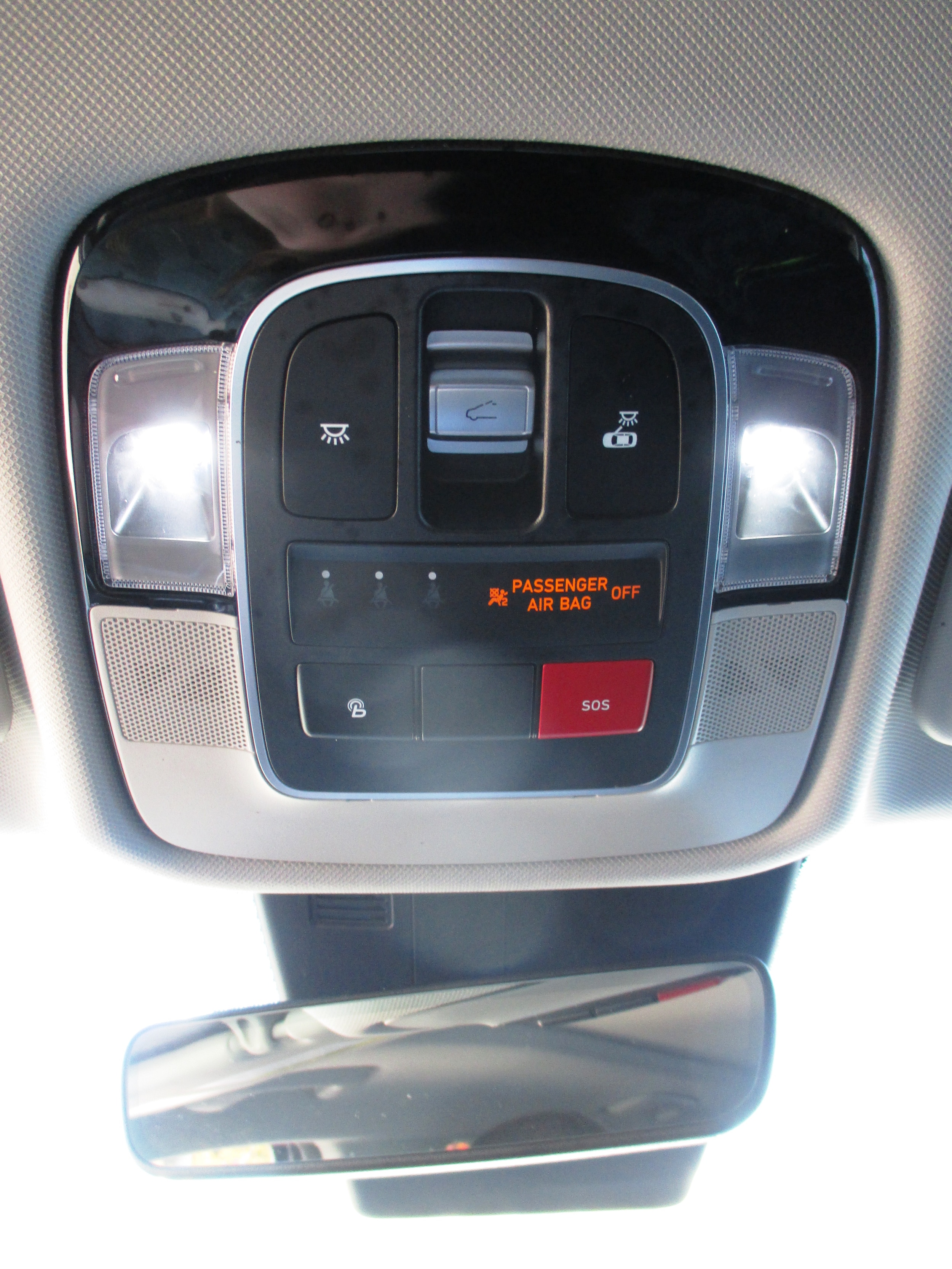 used 2024 Hyundai Tucson Hybrid car, priced at $32,998