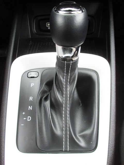used 2024 Hyundai Venue car, priced at $21,998