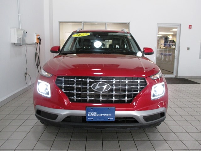 used 2022 Hyundai Venue car, priced at $17,998