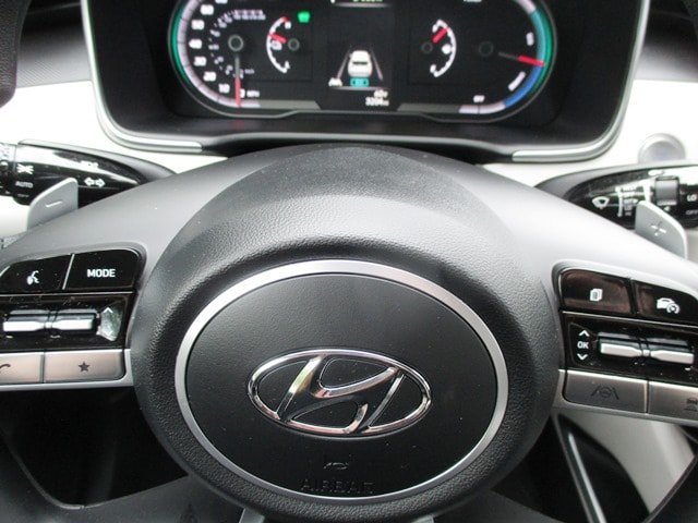 used 2024 Hyundai Tucson Hybrid car, priced at $32,598