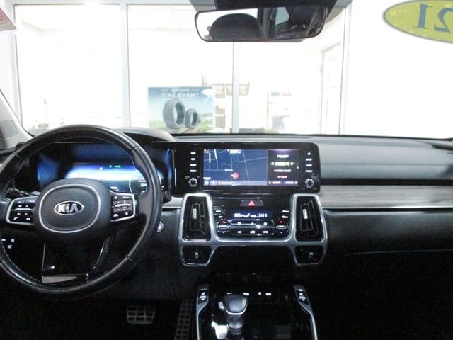 used 2021 Kia Sorento car, priced at $28,998