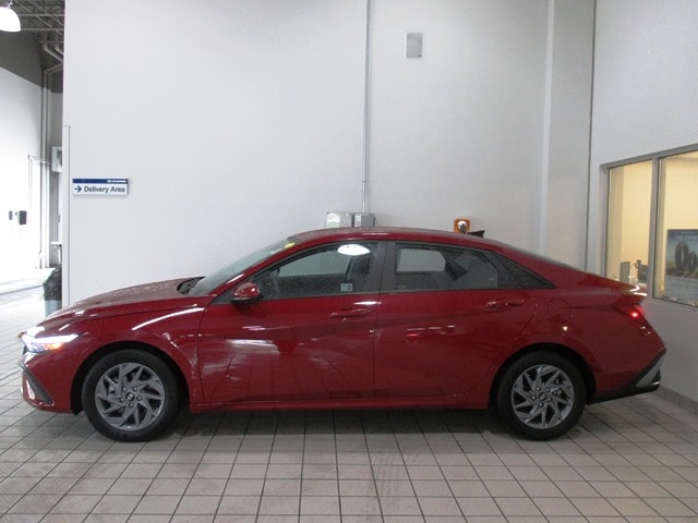 used 2024 Hyundai Elantra car, priced at $23,998