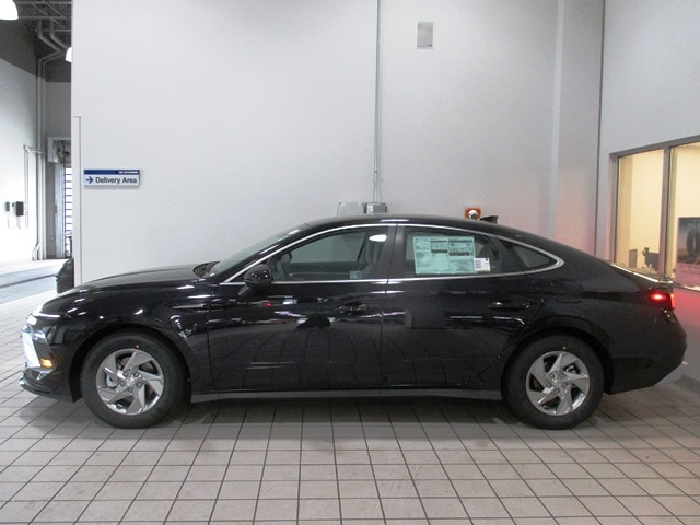new 2025 Hyundai Sonata car, priced at $27,538