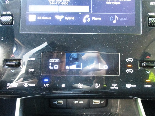 used 2022 Hyundai Tucson Hybrid car, priced at $19,298