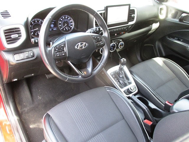 used 2022 Hyundai Venue car, priced at $17,998
