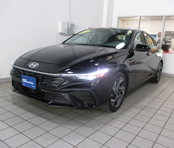 used 2024 Hyundai Elantra car, priced at $23,598