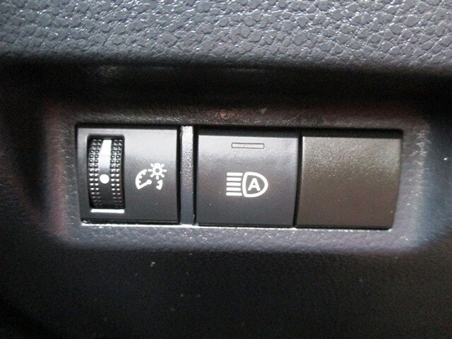 used 2022 Toyota RAV4 car, priced at $28,498