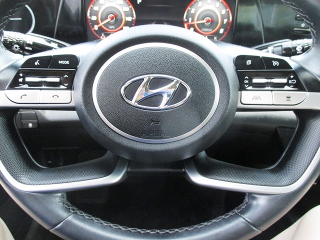 used 2022 Hyundai Elantra car, priced at $19,998