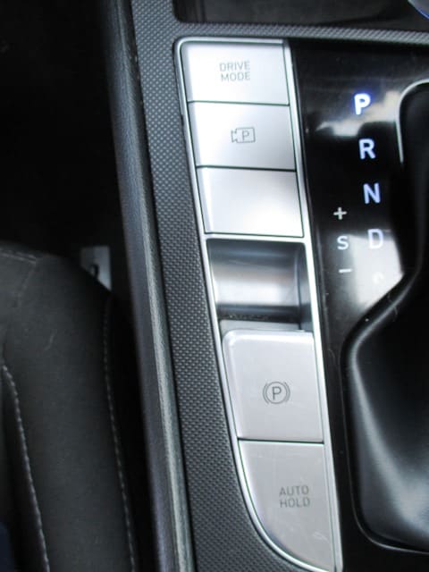 used 2022 Hyundai Elantra car, priced at $19,998