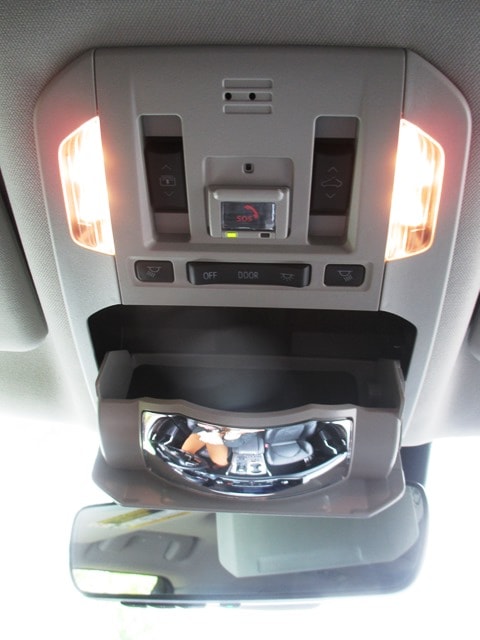 used 2022 Toyota Highlander Hybrid car, priced at $42,998