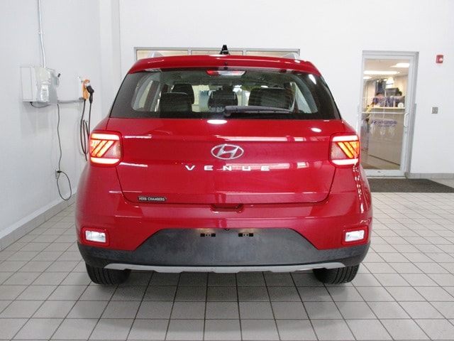 used 2022 Hyundai Venue car, priced at $17,998