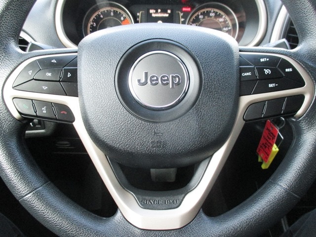 used 2018 Jeep Cherokee car, priced at $14,998