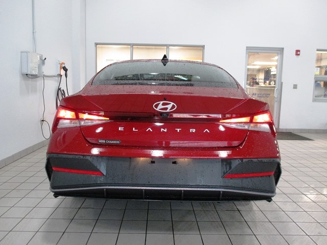 used 2024 Hyundai Elantra car, priced at $23,998