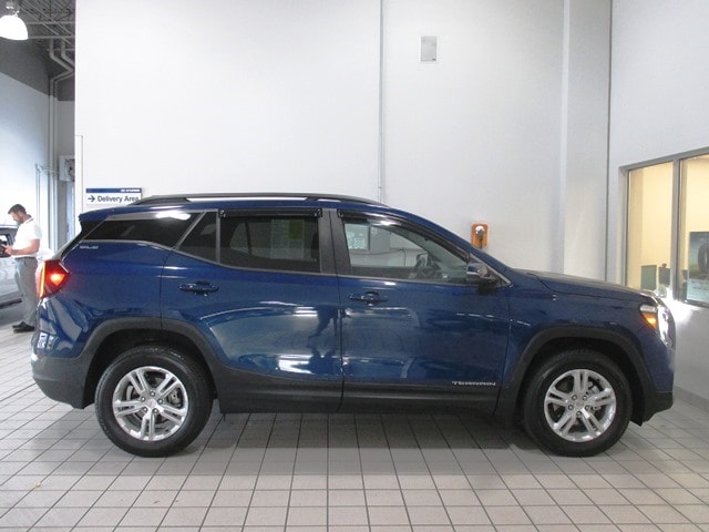 used 2022 GMC Terrain car, priced at $25,698