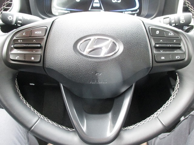 used 2024 Hyundai Venue car, priced at $21,998