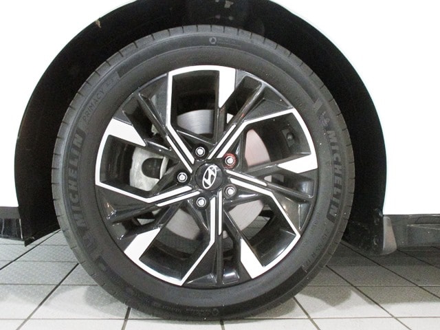 used 2024 Hyundai Sonata car, priced at $26,998