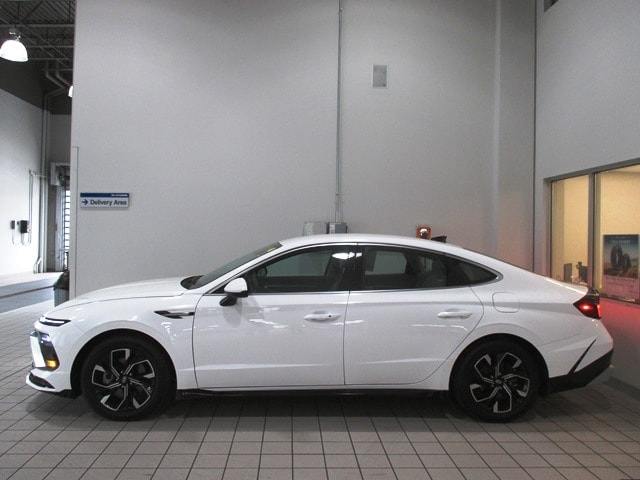 used 2024 Hyundai Sonata car, priced at $26,998