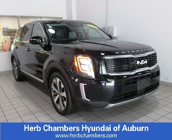 used 2022 Kia Telluride car, priced at $35,298