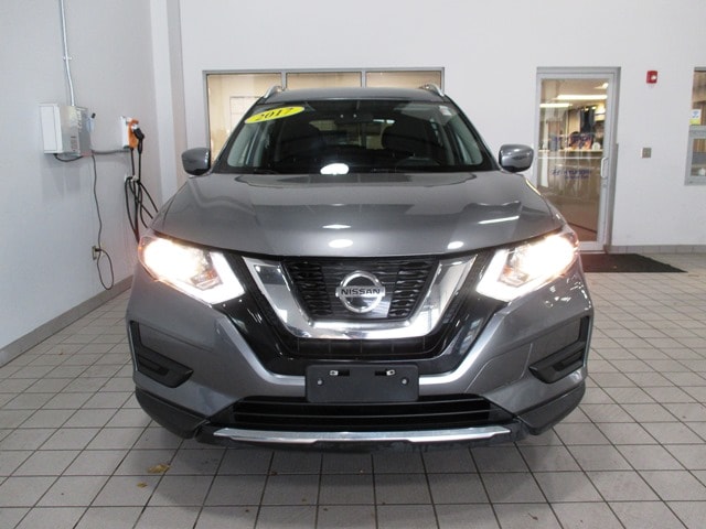 used 2017 Nissan Rogue car, priced at $13,898