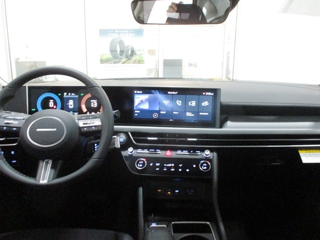 new 2025 Hyundai Sonata Hybrid car, priced at $31,608