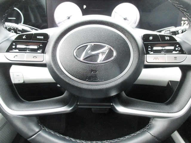 used 2023 Hyundai Elantra HEV car, priced at $26,998