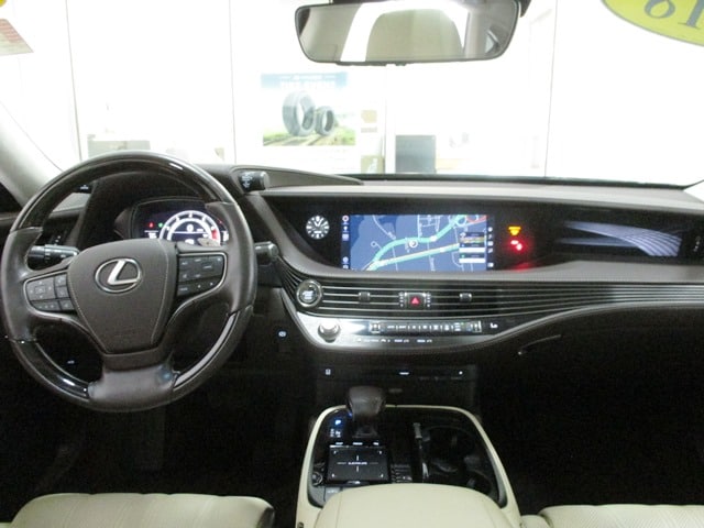 used 2018 Lexus LS 500 car, priced at $45,998