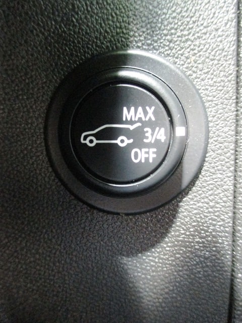 used 2023 Chevrolet Equinox car, priced at $24,998