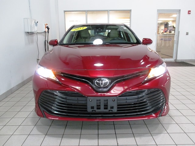 used 2019 Toyota Camry car, priced at $17,998