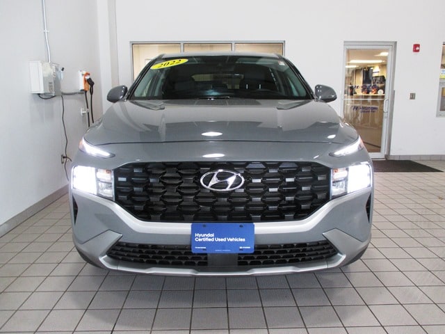 used 2022 Hyundai Santa Fe car, priced at $23,998