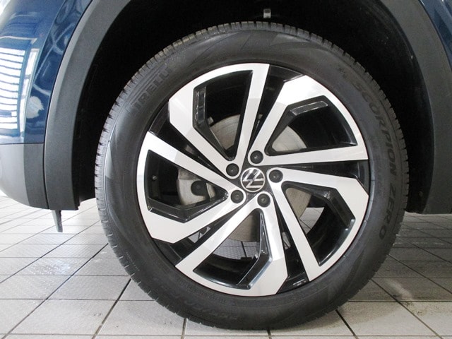 used 2022 Volkswagen Atlas car, priced at $27,198