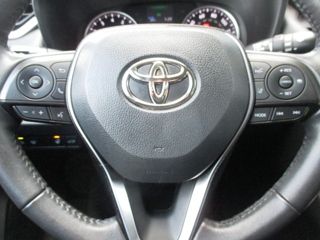 used 2021 Toyota RAV4 car, priced at $29,998