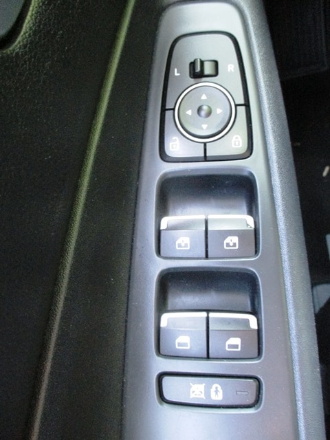 used 2020 Hyundai Santa Fe car, priced at $21,498