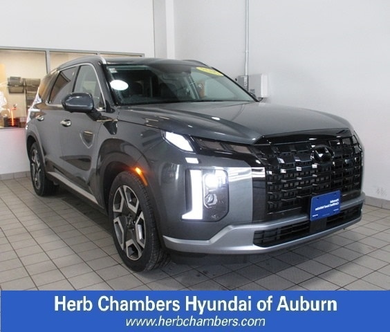 used 2023 Hyundai Palisade car, priced at $40,998