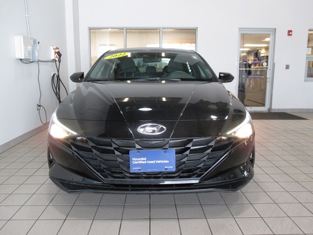 used 2022 Hyundai Elantra car, priced at $18,998