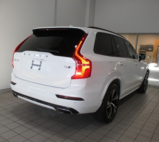 used 2020 Volvo XC90 car, priced at $27,998