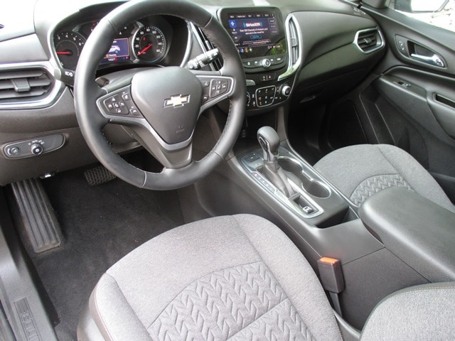 used 2023 Chevrolet Equinox car, priced at $24,998