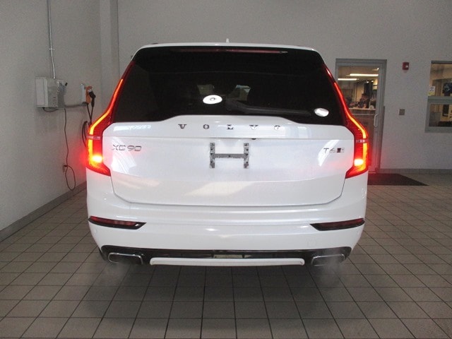 used 2020 Volvo XC90 car, priced at $27,998