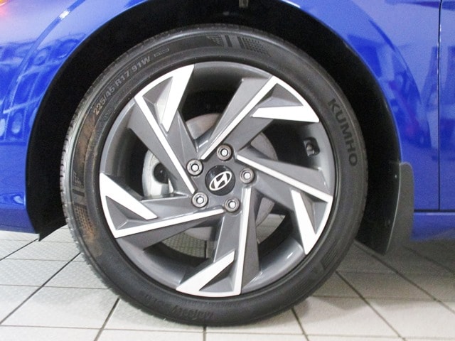 used 2024 Hyundai Elantra car, priced at $22,298