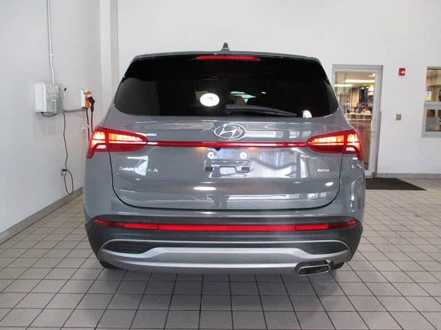 used 2022 Hyundai Santa Fe car, priced at $23,998